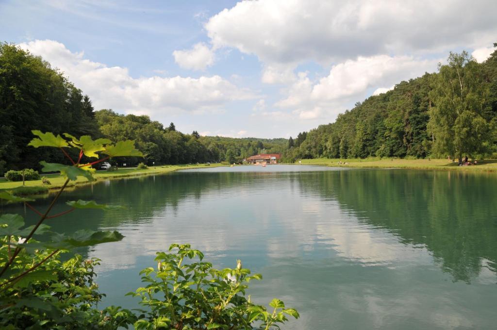 Vallee De Rabais Hotel วีร์ตง ภายนอก รูปภาพ
