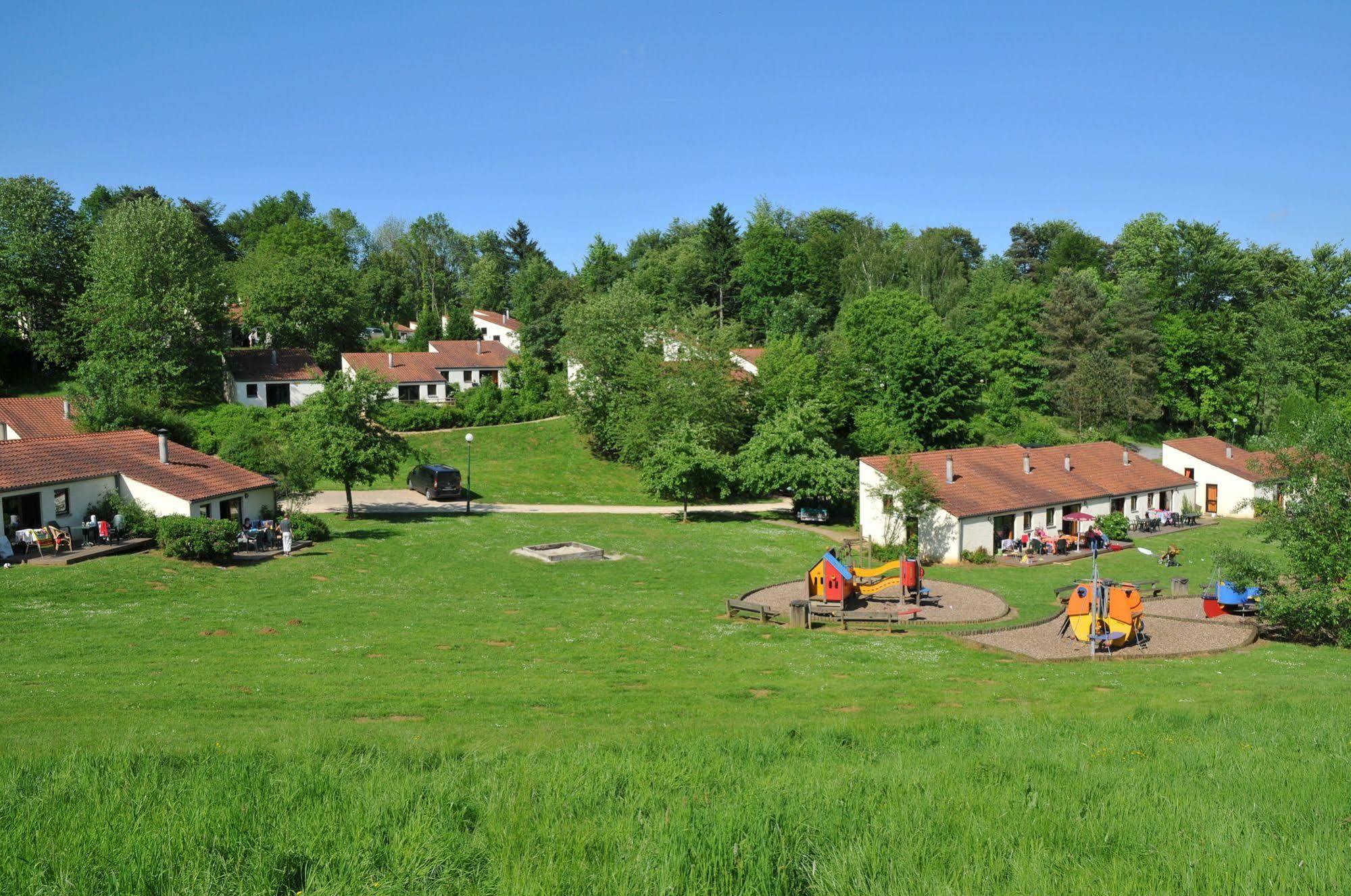 Vallee De Rabais Hotel วีร์ตง ภายนอก รูปภาพ